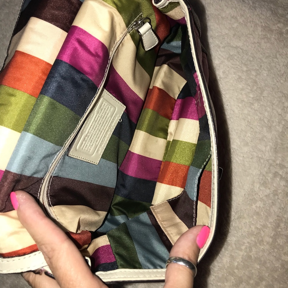 Coach purse - Picture 2 of 3